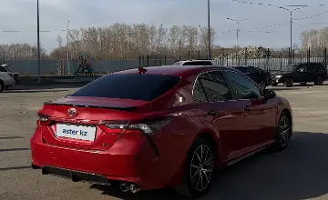 Toyota Camry 2021 года за 9 000 000 тг. в Усть-Каменогорск фото 3
