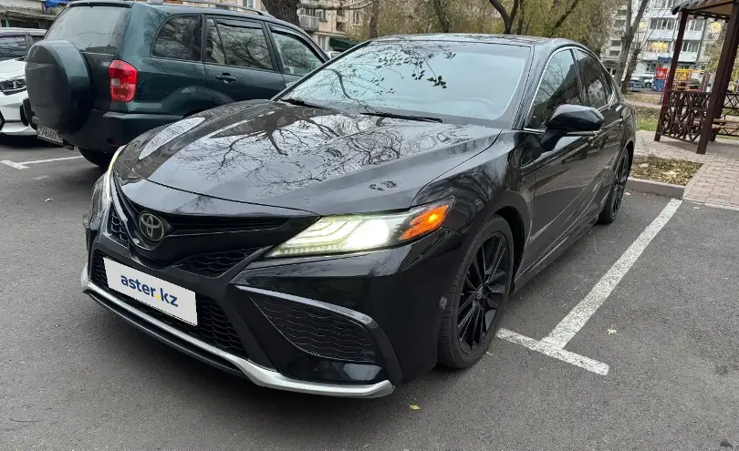 Toyota Camry 2022 года за 13 000 000 тг. в Петропавловск