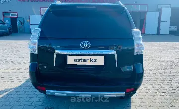 Toyota Land Cruiser Prado 2012 года за 15 000 000 тг. в Актобе фото 3