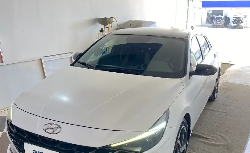 Hyundai Elantra 2021 года за 10 300 000 тг. в Астана
