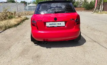 Skoda Fabia 2014 года за 5 000 000 тг. в Алматы фото 4