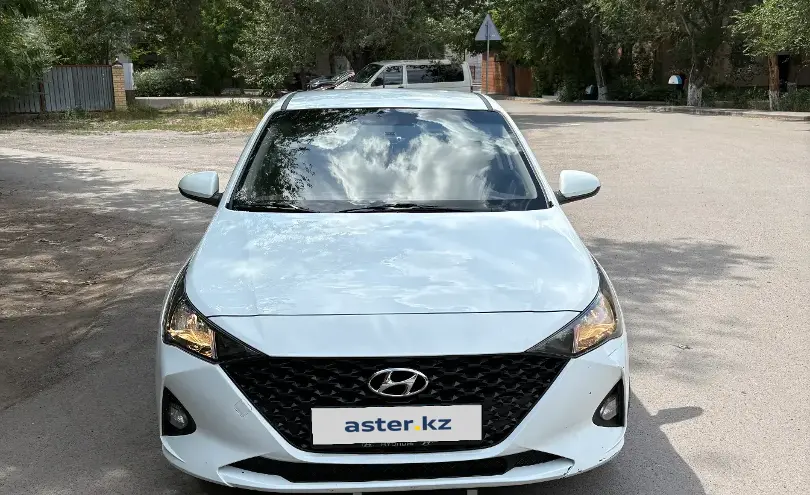 Hyundai Accent 2021 года за 6 700 000 тг. в Караганда