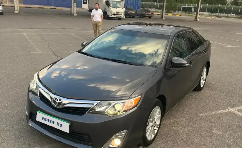 Toyota Camry 2012 года за 10 500 000 тг. в Шымкент