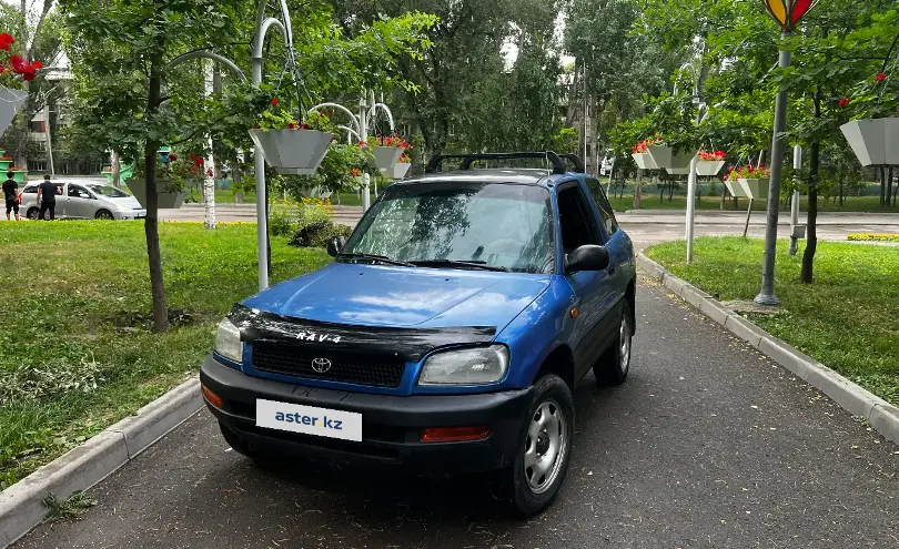 Toyota RAV4 1996 года за 2 800 000 тг. в Алматы фото 2