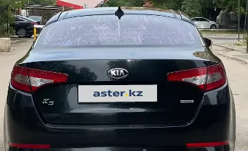 Kia K5 2012 года за 7 450 000 тг. в Астана фото 4