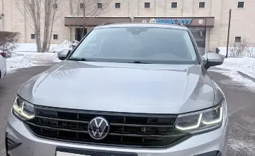 Volkswagen Tiguan 2021 года за 15 000 000 тг. в Астана фото 3