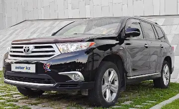 Toyota Highlander 2013 года за 12 800 000 тг. в Алматы фото 2