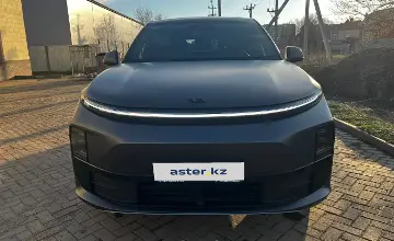 LiXiang L6 2024 года за 19 900 000 тг. в Уральск фото 2