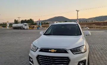 Chevrolet Captiva 2018 года за 9 300 000 тг. в Атырау фото 2