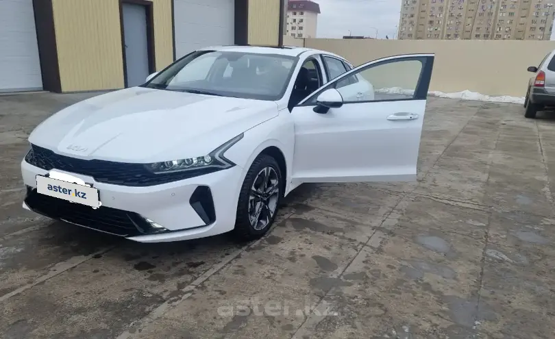 Kia K5 2024 года за 14 000 000 тг. в Атырау