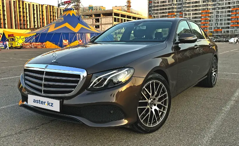 Mercedes-Benz E-Класс 2016 года за 13 950 000 тг. в Алматы фото 2