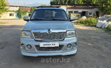 Lincoln Navigator 2005 года за 3 600 000 тг. в Алматы фото 2