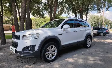 Chevrolet Captiva 2014 года за 6 500 000 тг. в Усть-Каменогорск фото 2