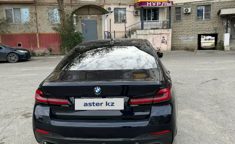 BMW 5 серии 2022 года за 26 000 000 тг. в Атырауская область фото 3