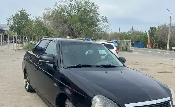 LADA (ВАЗ) Priora 2013 года за 1 950 000 тг. в Актюбинская область фото 2
