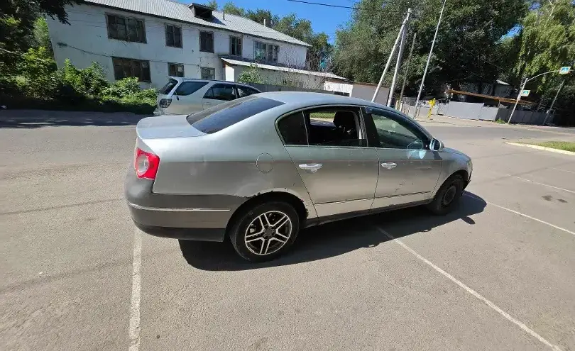 Volkswagen Passat 2007 года за 3 000 000 тг. в Алматы фото 2