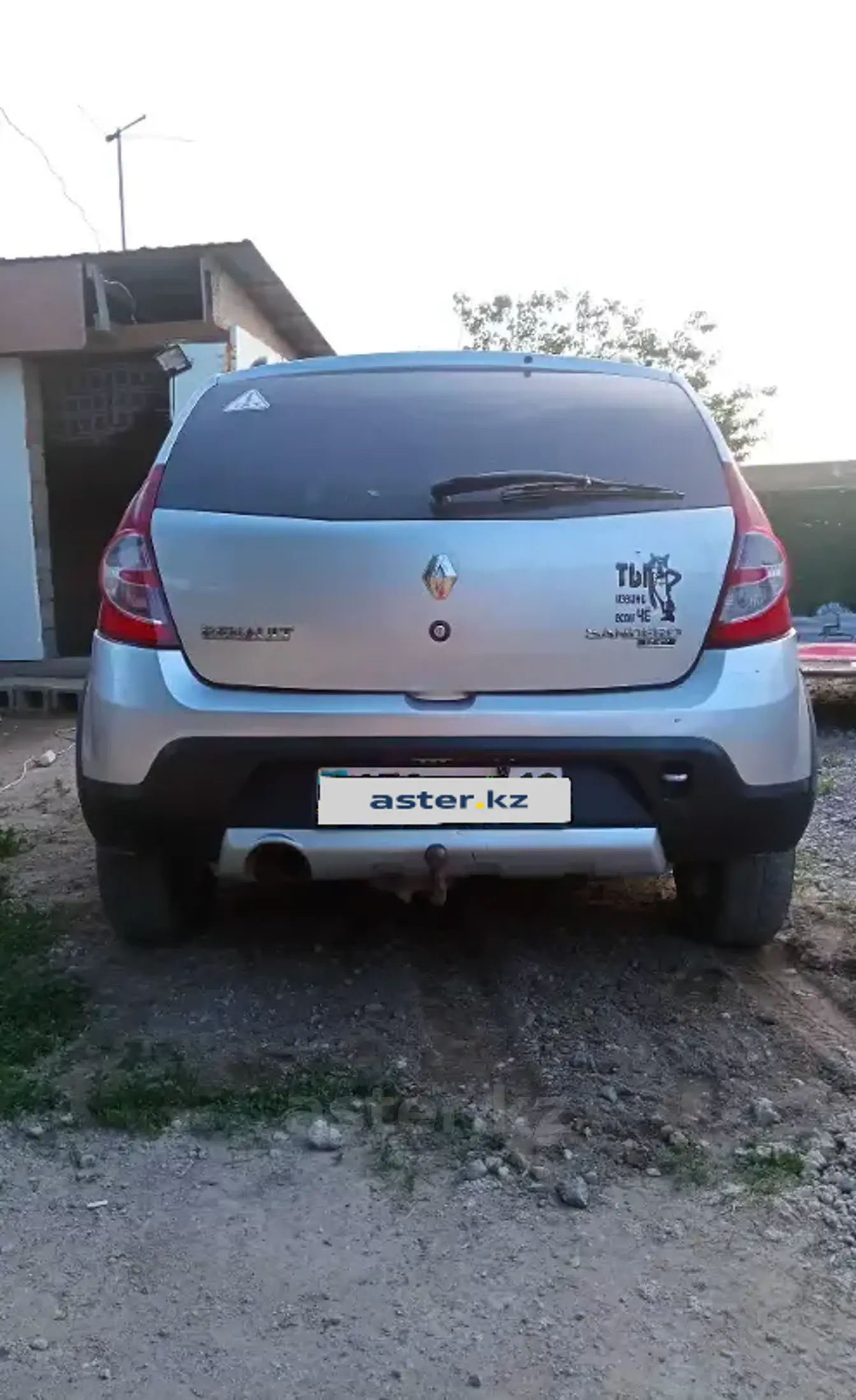 Renault Sandero 2014 года за 2 500 000 тг. в Алматы фото 3