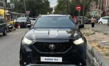 Toyota Highlander 2022 года за 16 500 000 тг. в Шымкент фото 1
