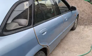 Mazda 323 2001 года за 1 000 000 тг. в Алматы фото 2