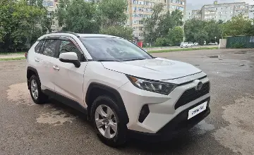 Toyota RAV4 2020 года за 14 800 000 тг. в Актюбинская область фото 2