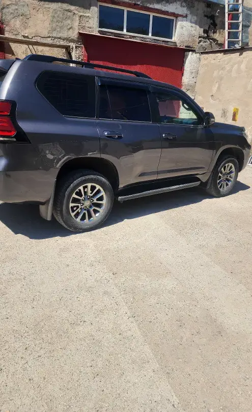 Toyota Land Cruiser Prado 2020 года за 26 700 000 тг. в Карагандинская область фото 4