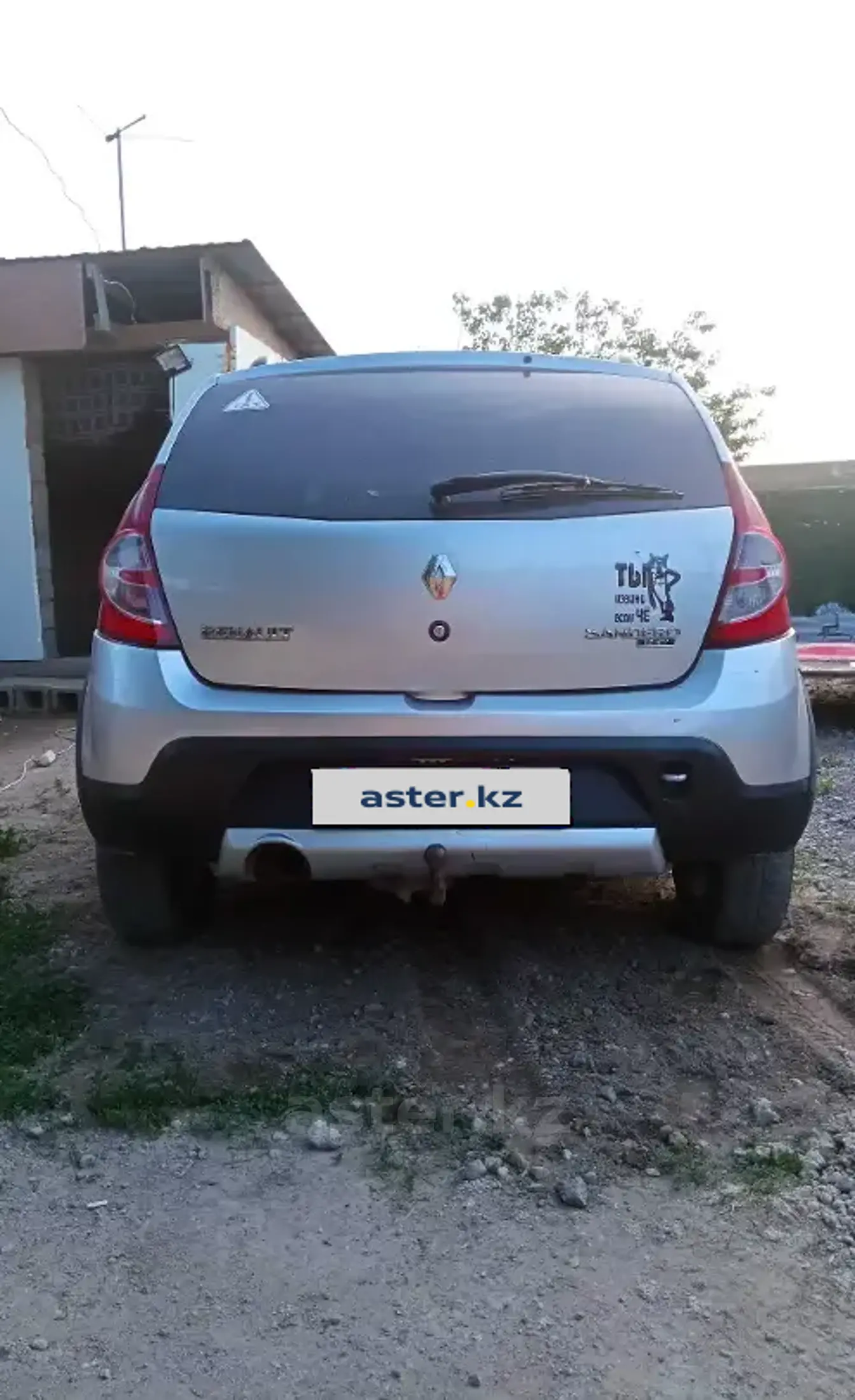 Renault Sandero 2014 года за 2 500 000 тг. в Алматы фото 3