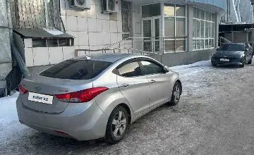 Hyundai Elantra 2011 года за 5 000 000 тг. в Астана фото 2