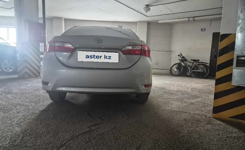 Toyota Corolla 2018 года за 7 500 000 тг. в Астана фото 4