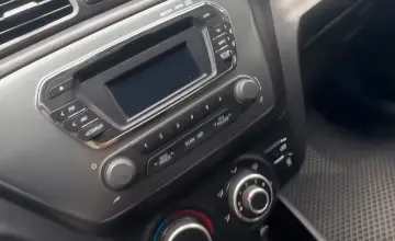 Kia Rio 2015 года за 5 000 000 тг. в Актюбинская область фото 4