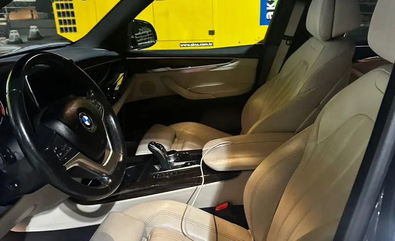 BMW X5 2018 года за 15 800 000 тг. в Алматы фото 5