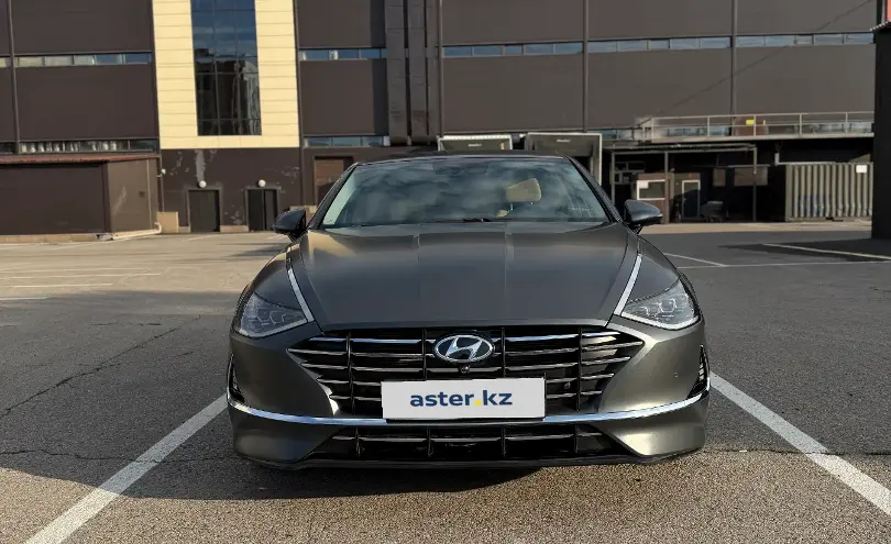 Hyundai Sonata 2023 года за 12 800 000 тг. в Алматы фото 3