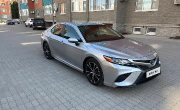 Toyota Camry 2018 года за 12 500 000 тг. в Актюбинская область фото 3