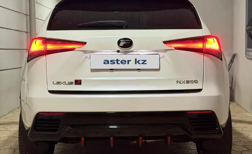 Lexus NX 2018 года за 15 000 000 тг. в Шымкент фото 3