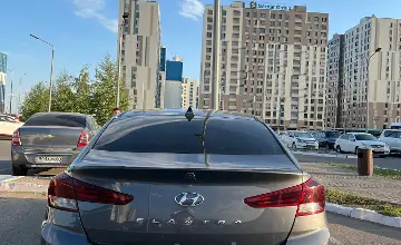 Hyundai Elantra 2020 года за 7 200 000 тг. в Астана фото 3