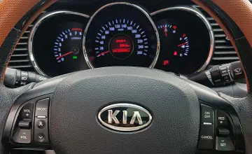 Kia K5 2011 года за 7 500 000 тг. в Алматы фото 4