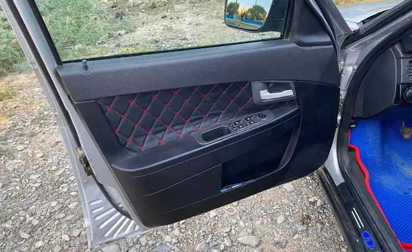LADA (ВАЗ) Priora 2011 года за 2 500 000 тг. в Восточно-Казахстанская область фото 4