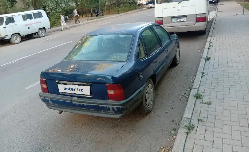 Opel Vectra 1993 года за 450 000 тг. в Астана