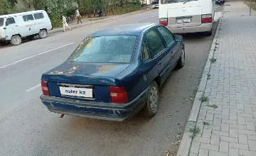 Opel Vectra 1993 года за 450 000 тг. в Астана фото 1