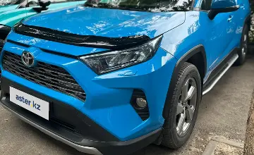 Toyota RAV4 2021 года за 14 500 000 тг. в Алматы фото 1