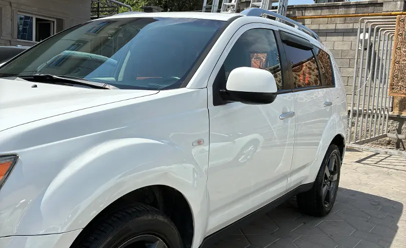Mitsubishi Outlander 2007 года за 4 990 000 тг. в Алматы фото 2