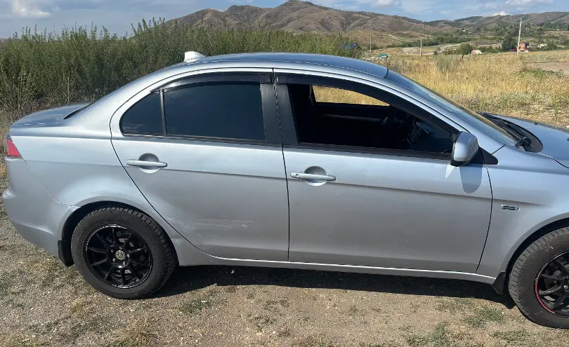 Mitsubishi Lancer 2015 года за 4 000 000 тг. в Усть-Каменогорск фото 2
