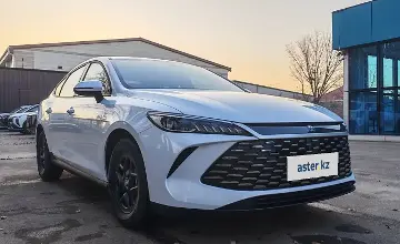 BYD QIN PLUS 2025 года за 8 200 000 тг. в Алматы фото 2