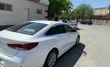 Hyundai Sonata 2019 года за 7 800 000 тг. в Шымкент фото 4