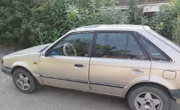 Mazda 323 1988 года за 300 000 тг. в Алматы фото 3