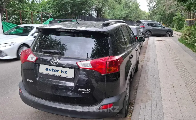 Toyota RAV4 2013 года за 7 500 000 тг. в Алматы фото 3