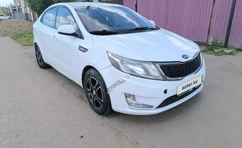 Kia Rio 2014 года за 2 800 000 тг. в Астана фото 3