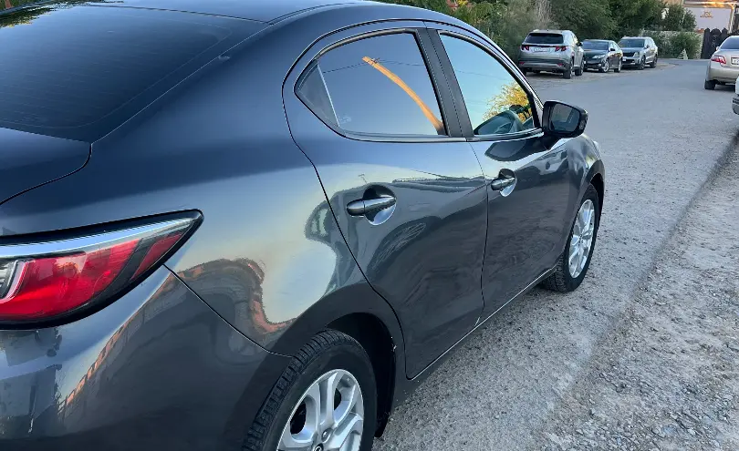 Toyota Yaris 2016 года за 5 500 000 тг. в Атырауская область фото 4