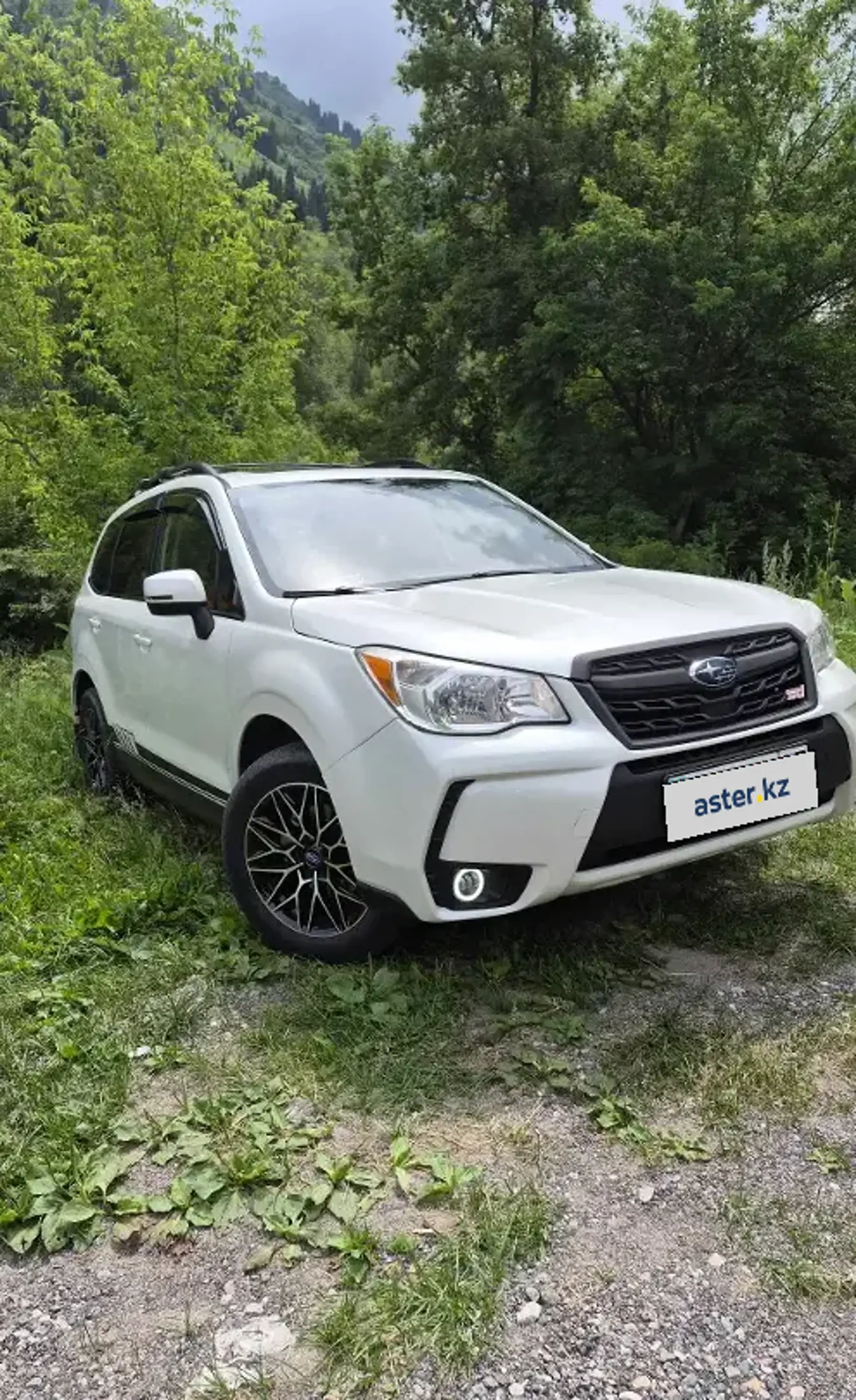 Subaru Forester 2014 года за 8 000 000 тг. в Алматы фото 4