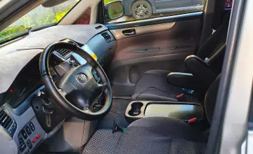 Toyota Avensis Verso 2003 года за 5 500 000 тг. в Астана