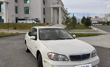 Nissan Maxima 2000 года за 1 900 000 тг. в Астана фото 2
